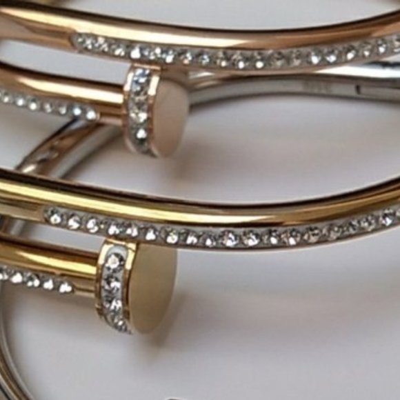 set 2 | Bangles | m, size 6" 1/4" GOLDEN, and ROSE metal color - Picture 2 of 7